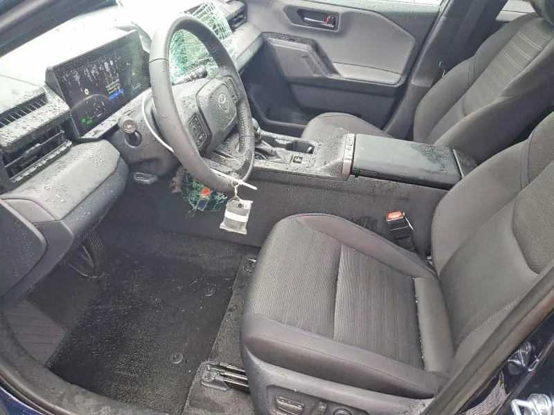 2026 TOYOTA RAV 4 SE  