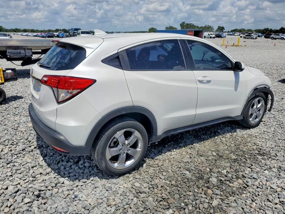 2021 HONDA HR-V LX  