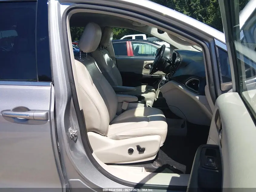 2019 CHRYSLER PACIFICA TOURING L PLUS