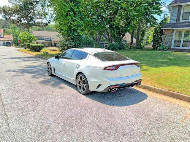 2019 KIA STINGER GT1  