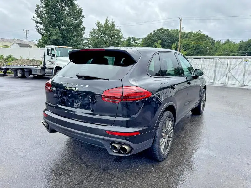 2017 PORSCHE CAYENNE SE HYBRID PLATINUM  