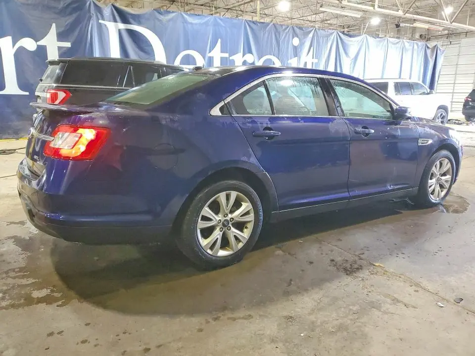 2011 FORD TAURUS SEL  
