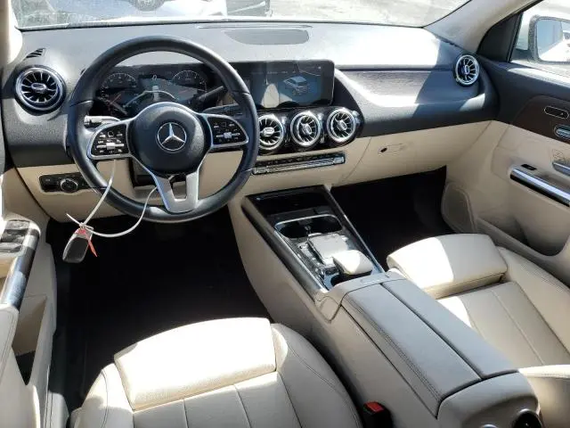 2021 MERCEDES-BENZ GLA 250  