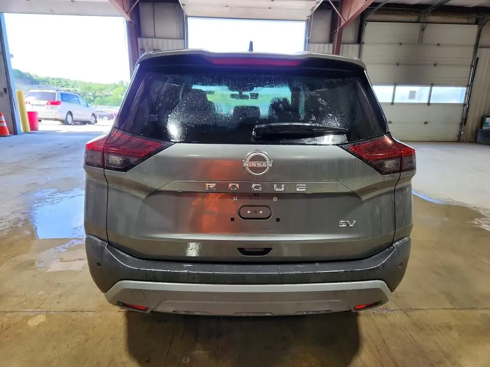 2022 NISSAN ROGUE SV  