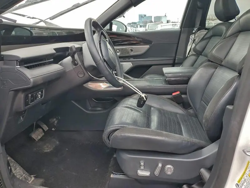 2025 LINCOLN NAUTILUS RESERVE  