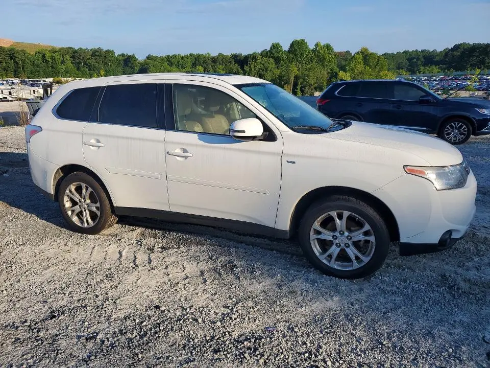 2014 MITSUBISHI OUTLANDER GT  