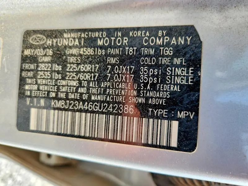 2016 HYUNDAI TUCSON SE  