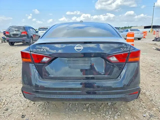 2023 NISSAN ALTIMA SV  