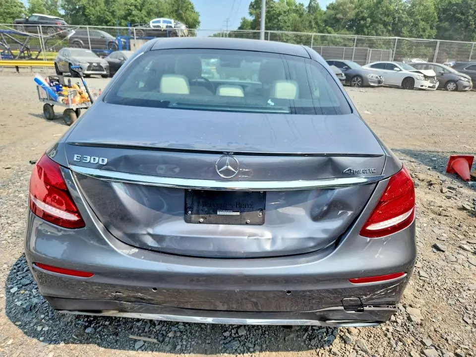 2017 MERCEDES-BENZ E 300 4MATIC  