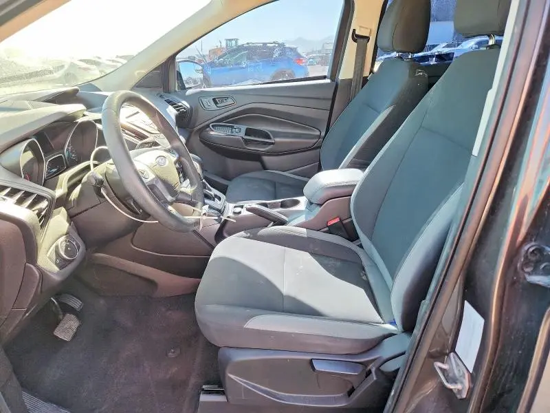 2016 FORD ESCAPE S  