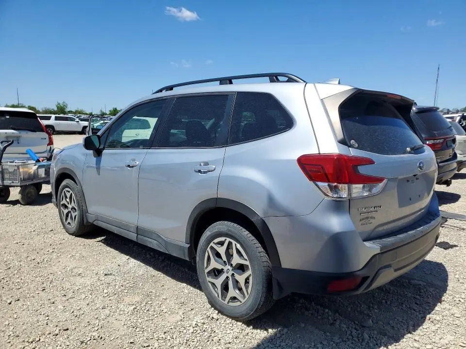 2023 SUBARU FORESTER PREMIUM  