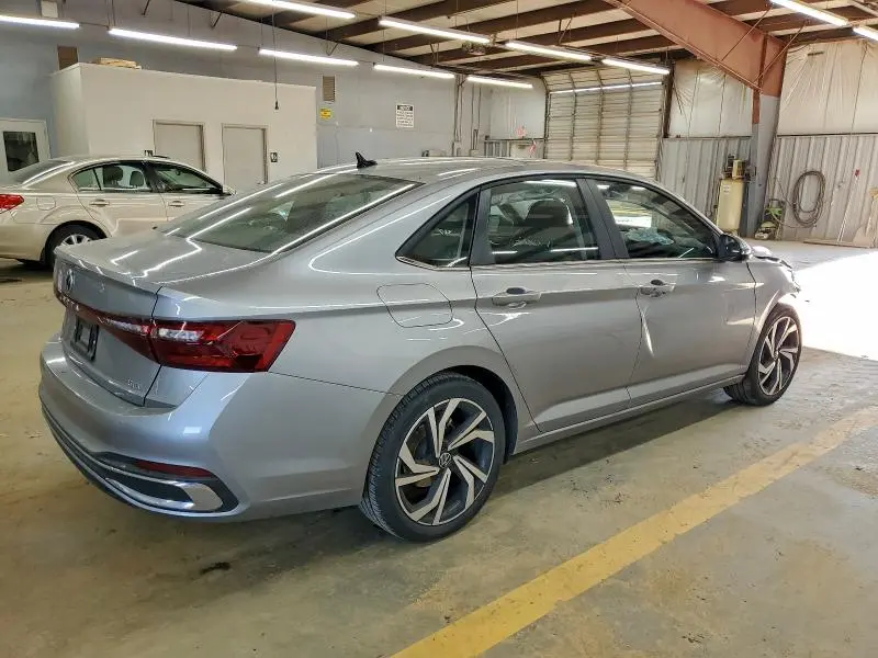 2025 VOLKSWAGEN JETTA SEL  