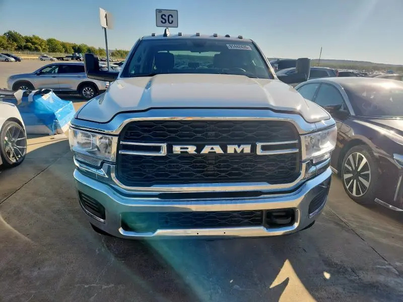 2019 RAM 3500 TRADESMAN  
