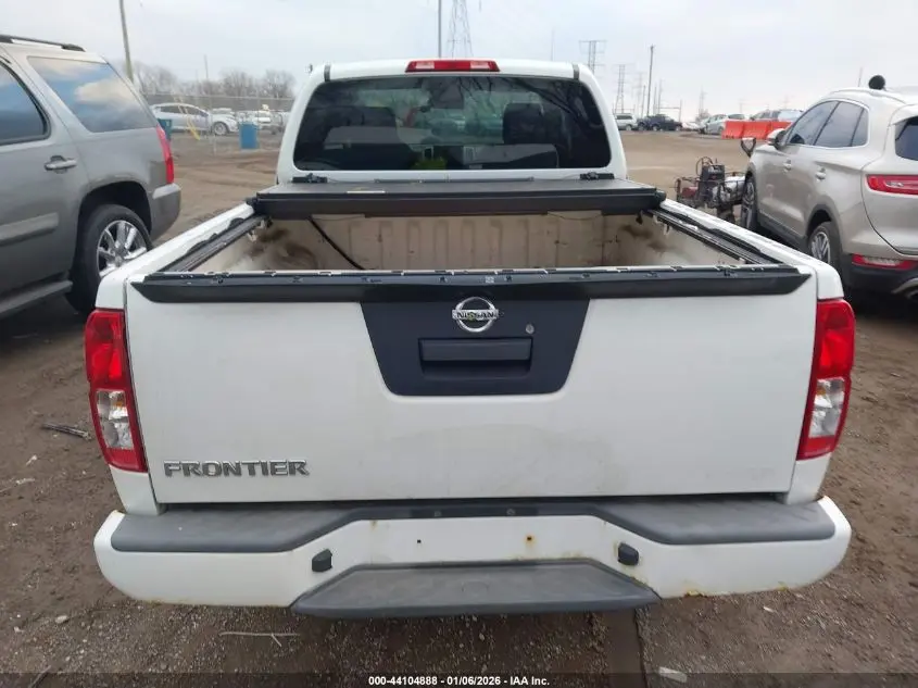 2017 NISSAN FRONTIER S