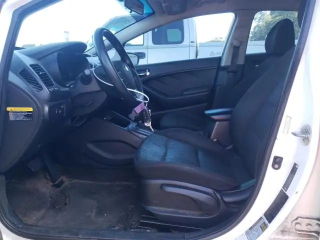 2016 KIA FORTE LX  