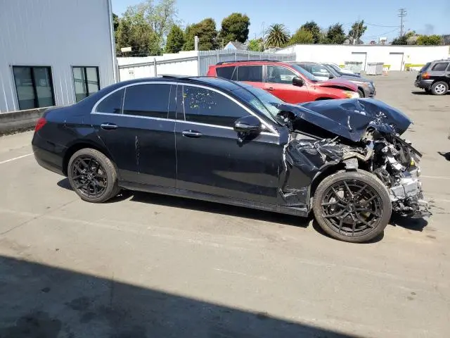 2019 MERCEDES-BENZ E 300  