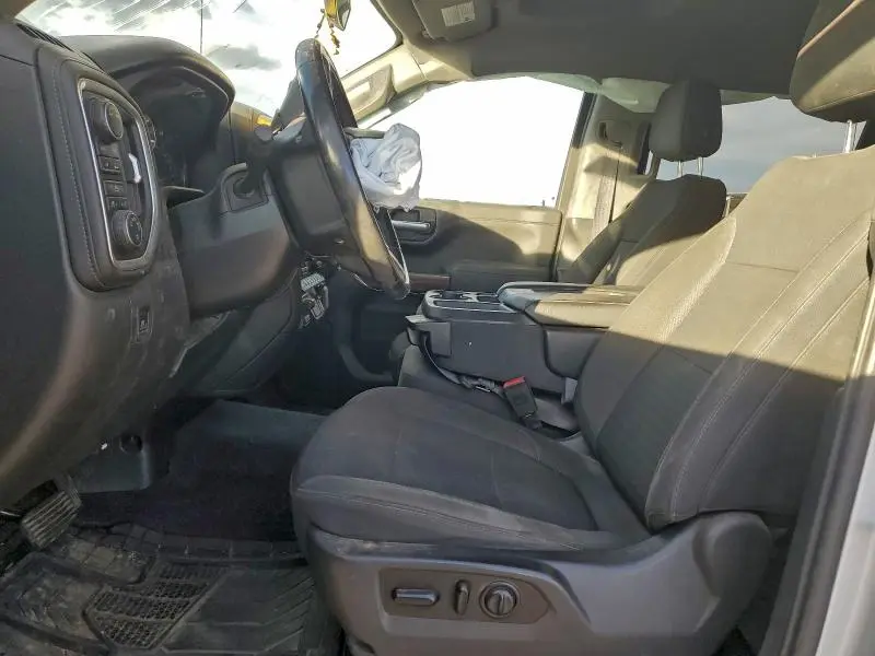 2020 CHEVROLET SILVERADO K1500 LT  