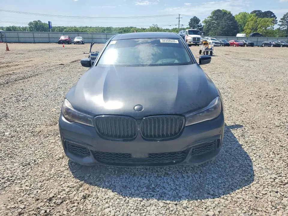 2017 BMW 750 I  