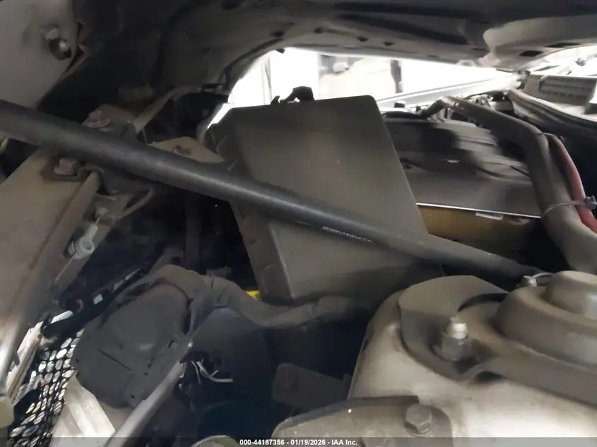 2013 HYUNDAI GENESIS 3.8 TRACK