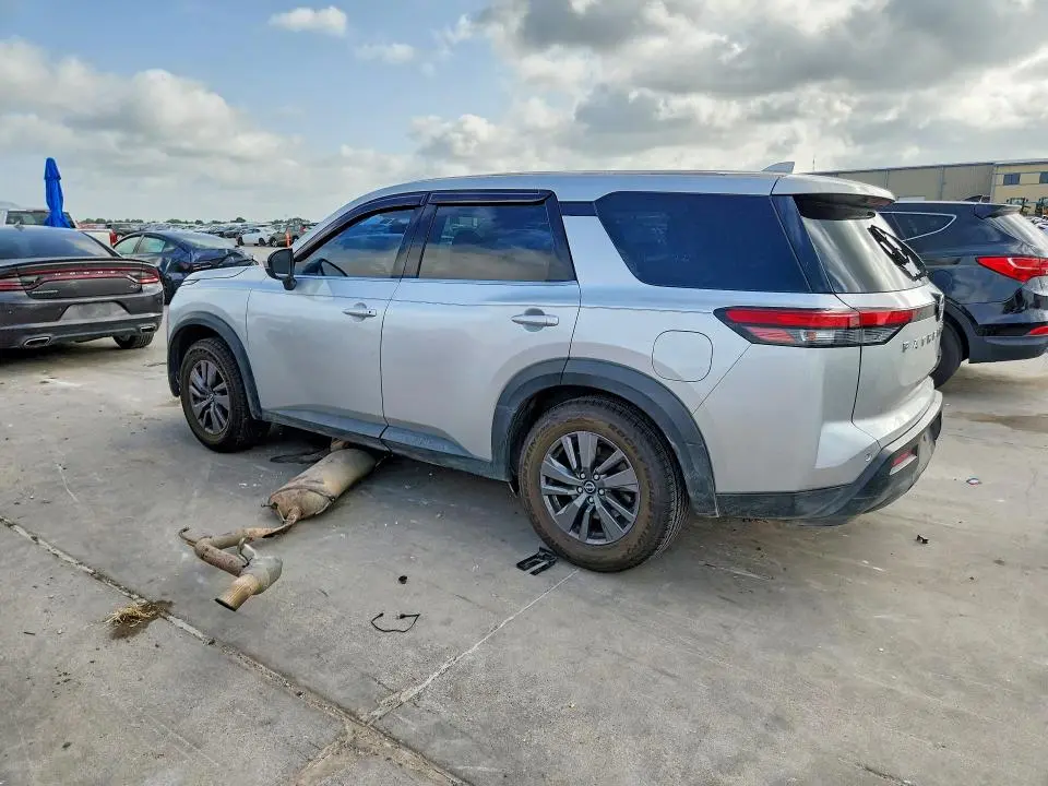 2022 NISSAN PATHFINDER S  