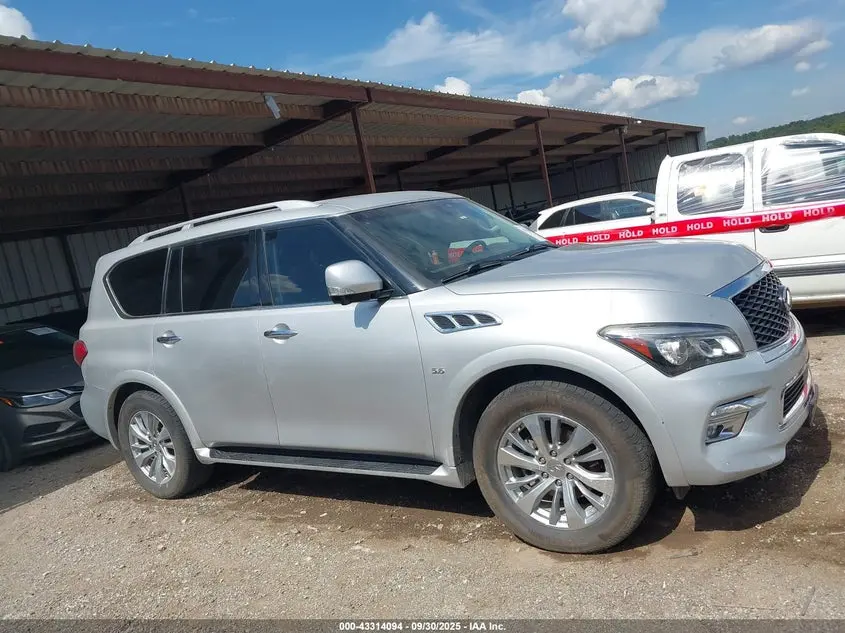 2017 INFINITI QX80  