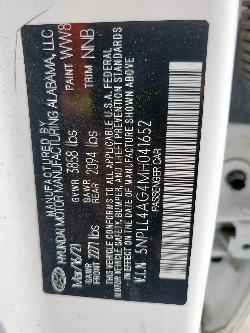 2021 HYUNDAI ELANTRA SE  
