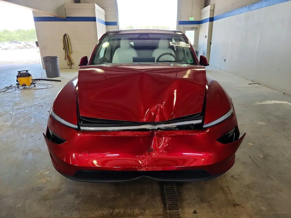 2026 TESLA MODEL Y   
