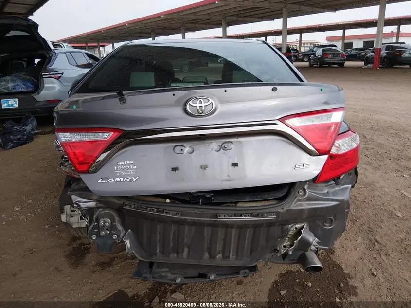 2017 TOYOTA CAMRY SE