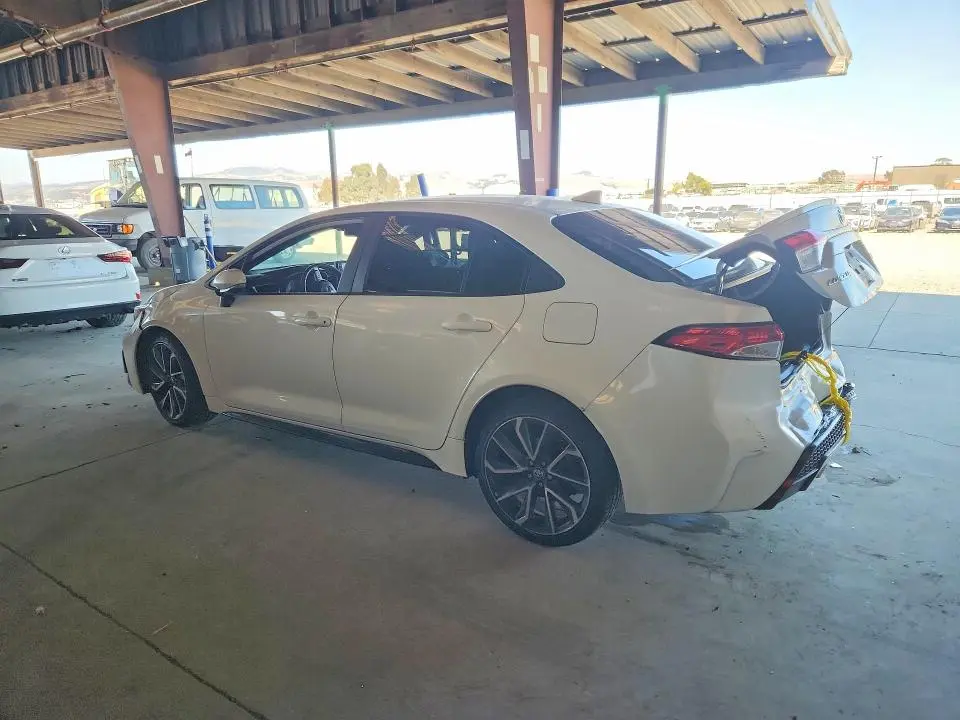 2021 TOYOTA COROLLA SE  