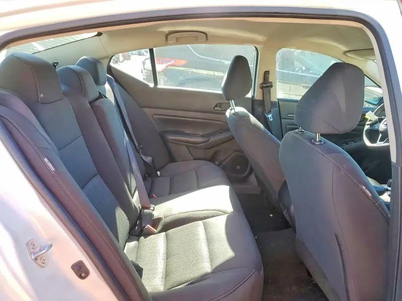 2024 NISSAN ALTIMA S  