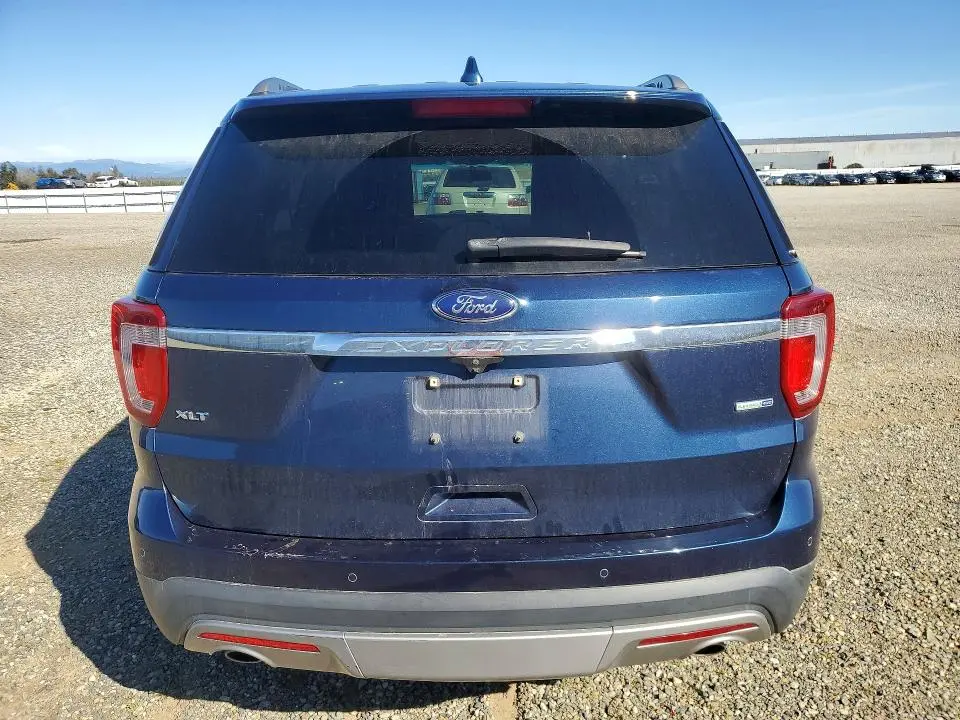 2016 FORD EXPLORER XLT  