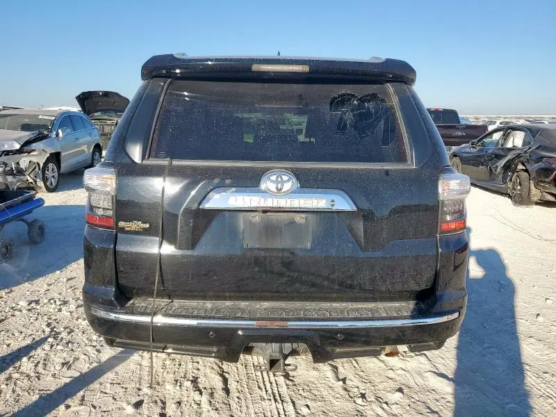2015 TOYOTA 4RUNNER SR5  