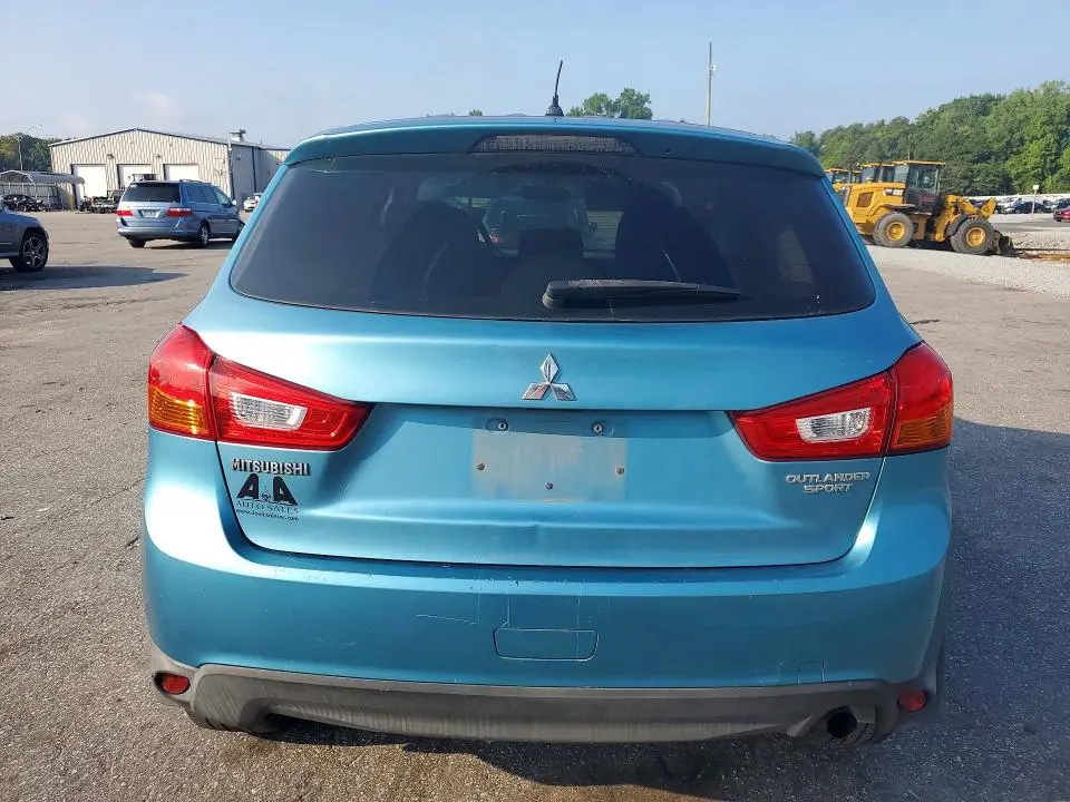 2014 MITS OUTLANDER   