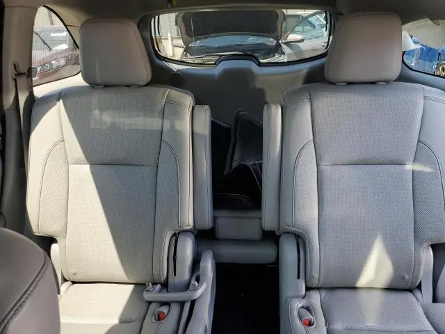 2015 TOYOTA HIGHLANDER LIMITED  