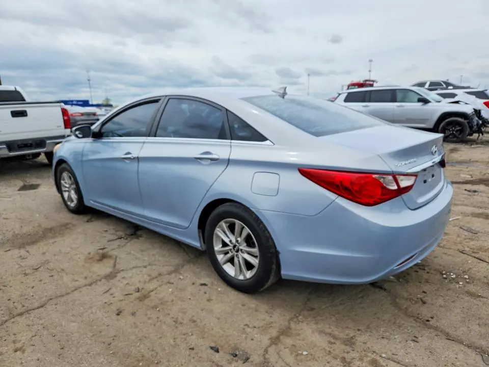 2013 HYUNDAI SONATA GLS  