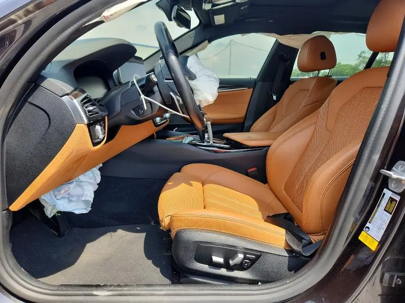 2021 BMW 540I   