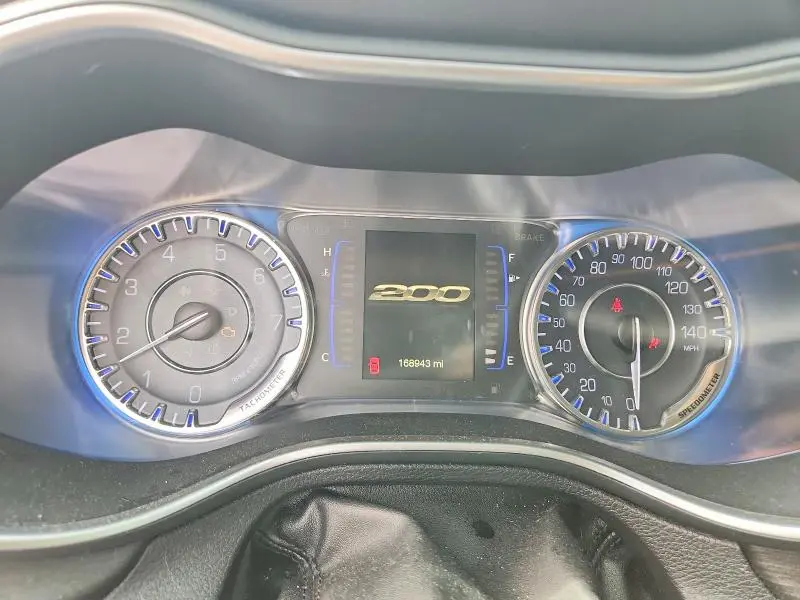 2016 CHRYSLER 200 LIMITED  