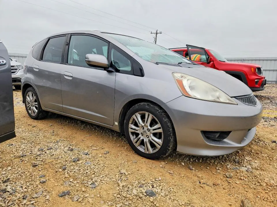2010 HONDA FIT SPORT  