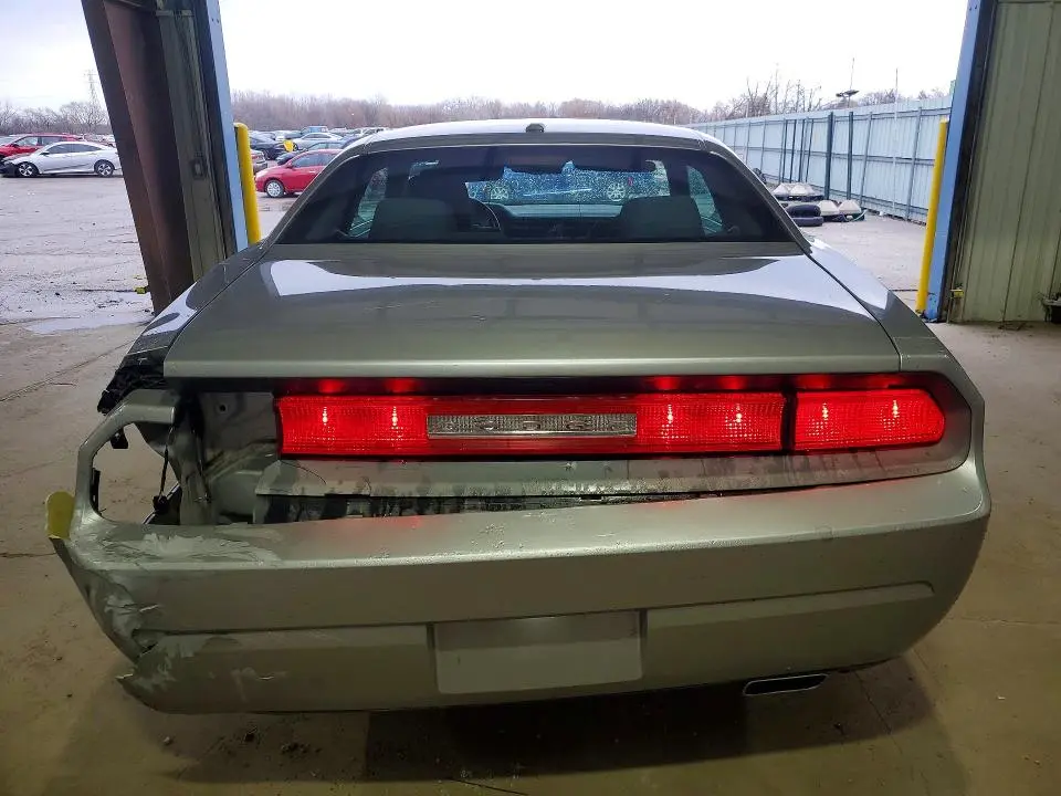 2013 DODGE CHALLENGER SXT  