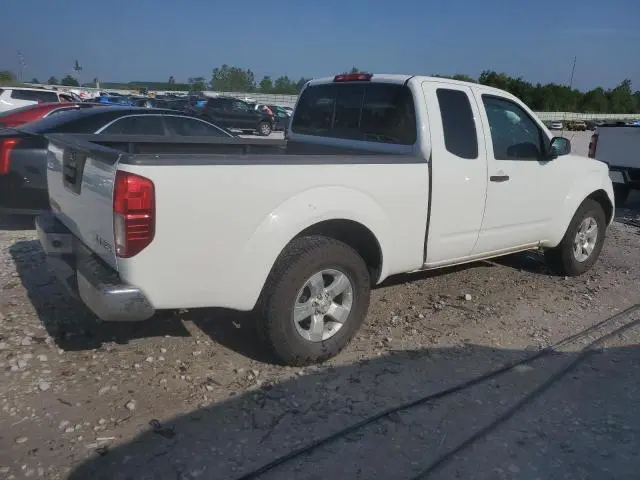 2013 NISSAN FRONTIER SV  