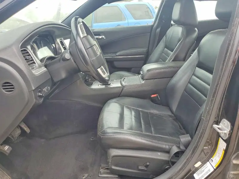 2013 DODGE CHARGER SXT  