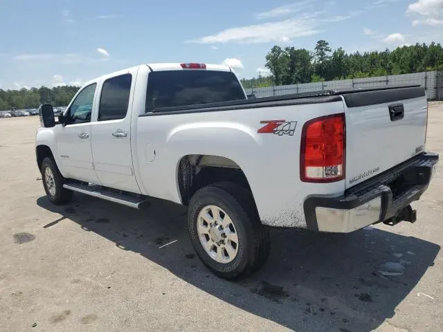 2013 GMC SIERRA K2500 SLE  