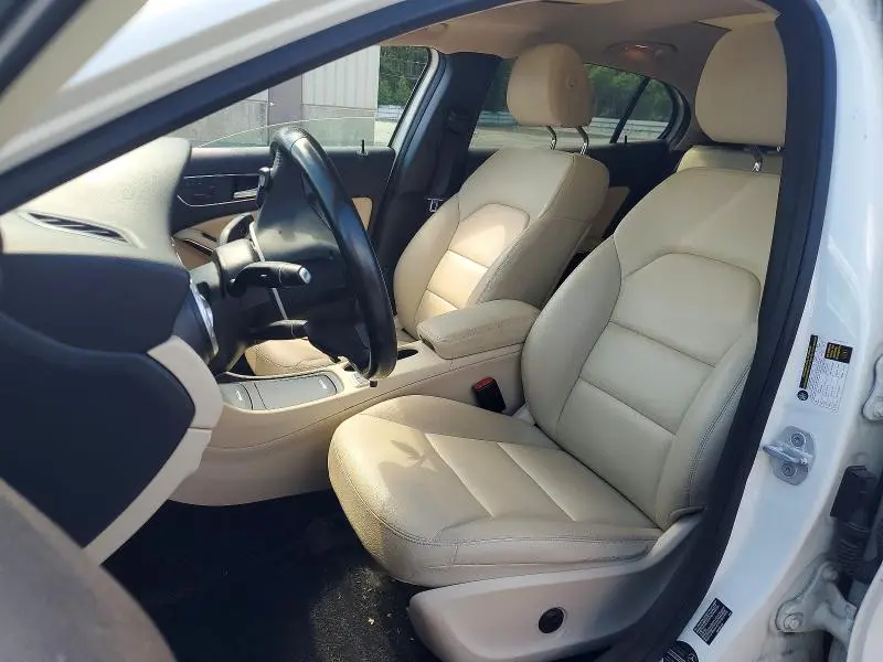 2015 MERCEDES-BENZ GLA 250 4MATIC  