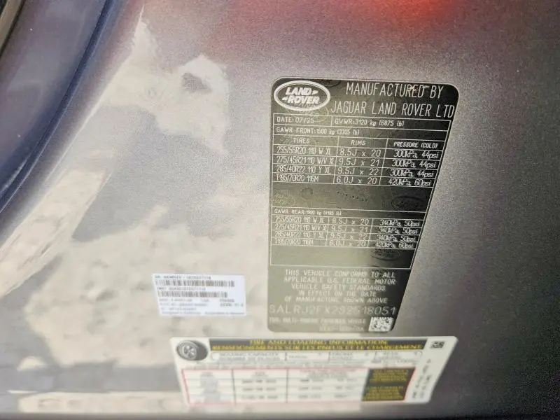 2025 LAND ROVER DISCOVERY S  