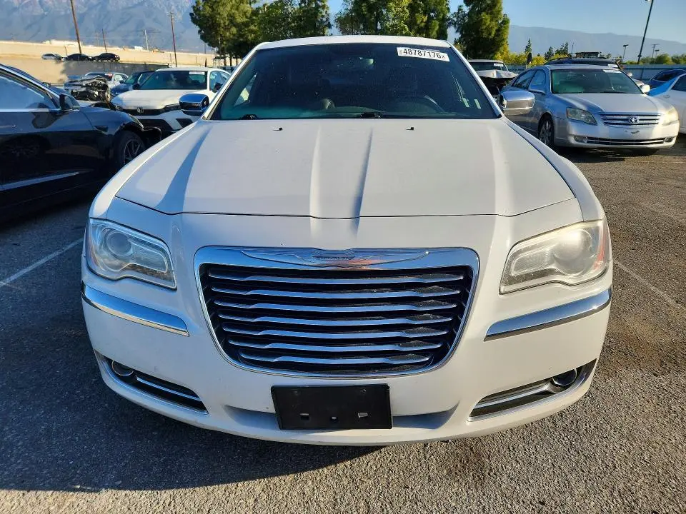 2012 CHRYSLER 300 LIMITED  