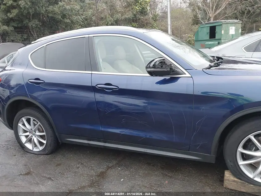 2019 ALFA ROMEO STELVIO TI LUSSO AWD