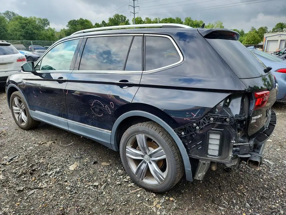 2020 VOLKSWAGEN TIGUAN SE  