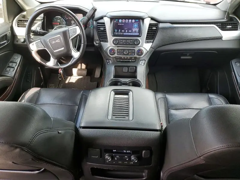 2017 GMC YUKON XL K1500 SLT  