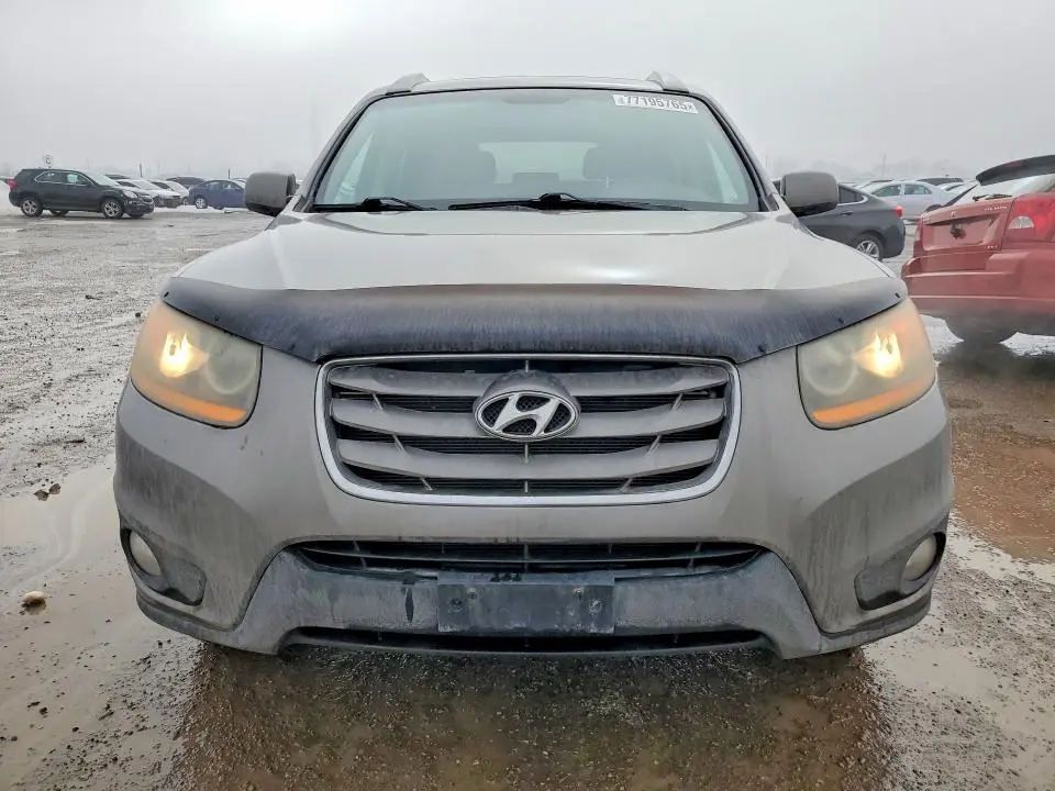 2011 HYUNDAI SANTA FE GLS  