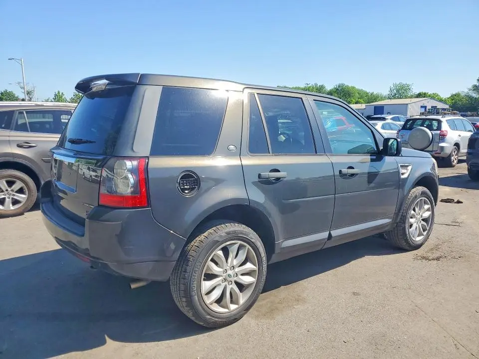 2012 LAND ROVER LR2 HSE  